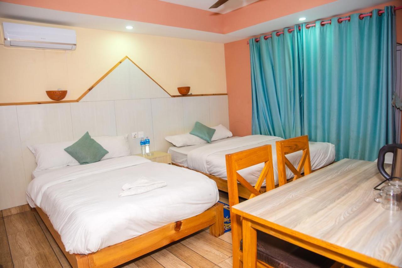 Hotel Olympus Pokhara Exterior foto