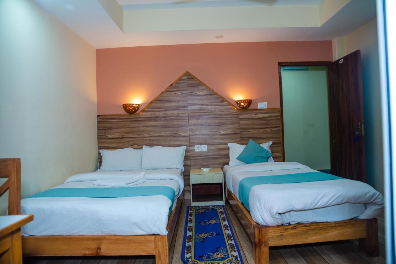 Hotel Olympus Pokhara Exterior foto
